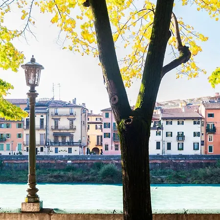 A Casa Di Chiara Apartment Verona Exterior photo